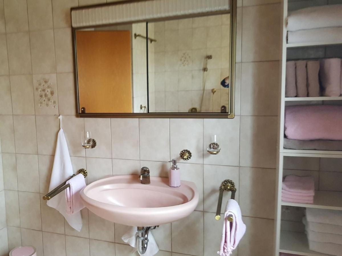 Ferienwohnungen Am Finkenweg Bestwig Kültér fotó