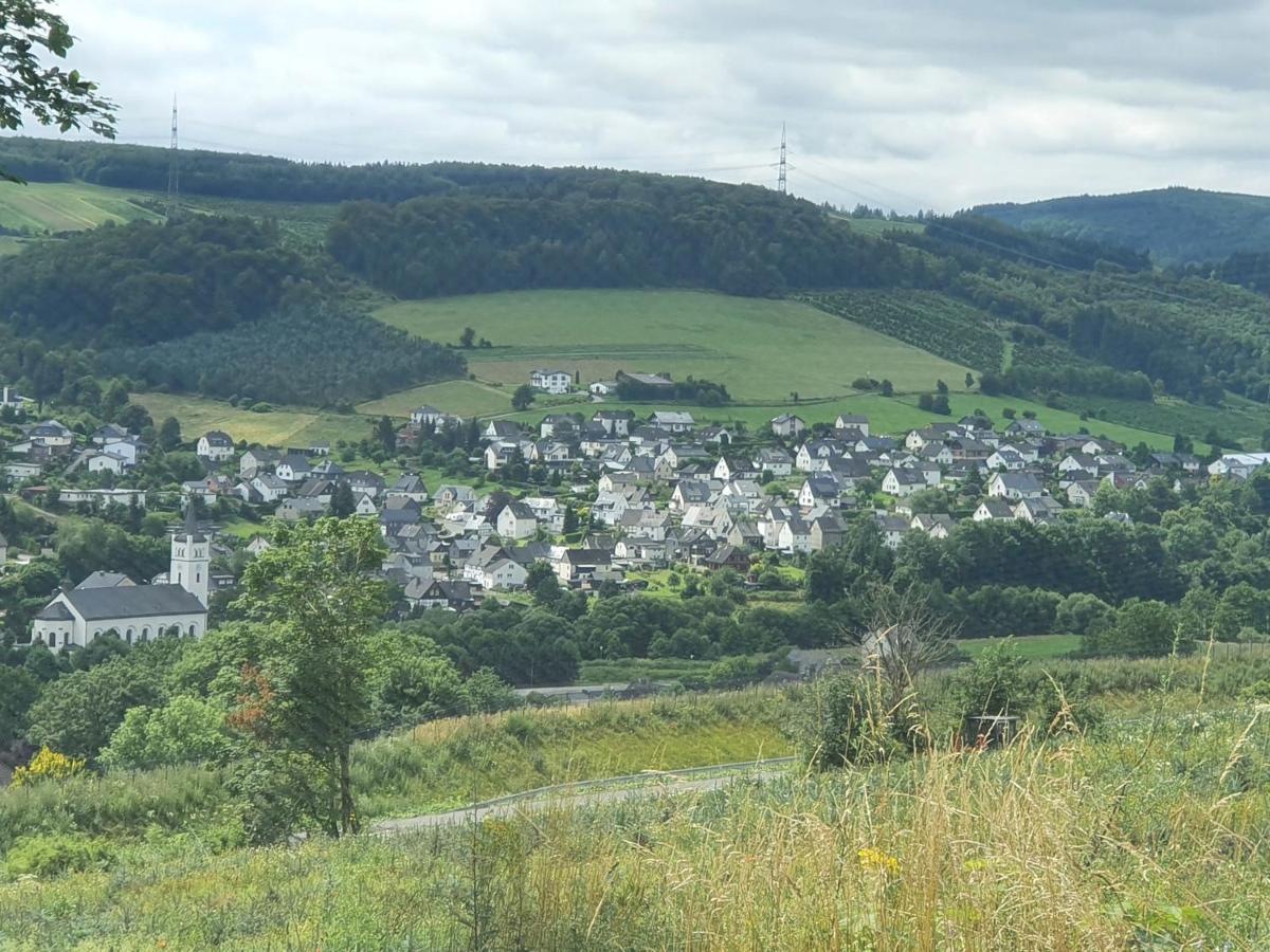 Ferienwohnungen Am Finkenweg Bestwig Kültér fotó